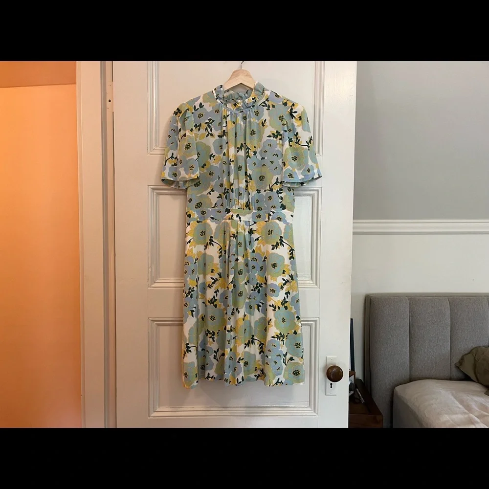 Sandro Rikka floral dress size 38 like new - Picture 5 of 7